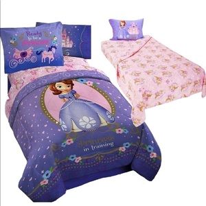 Sophia the First Twin Bed Set